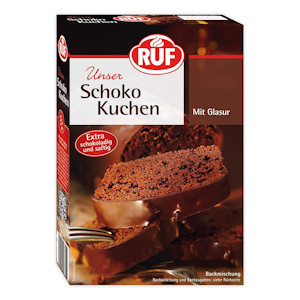 RUF Schokoladen-Kuchen, Backmischung mit einfacher Zubereitung für schokoladigen und saftigen Lieblingskuchen mit Kakao-Glasur, 1 x 475g  - Jetzt bei Amazon kaufen*