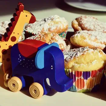 Glückwünsche zum 2. Geburtstag